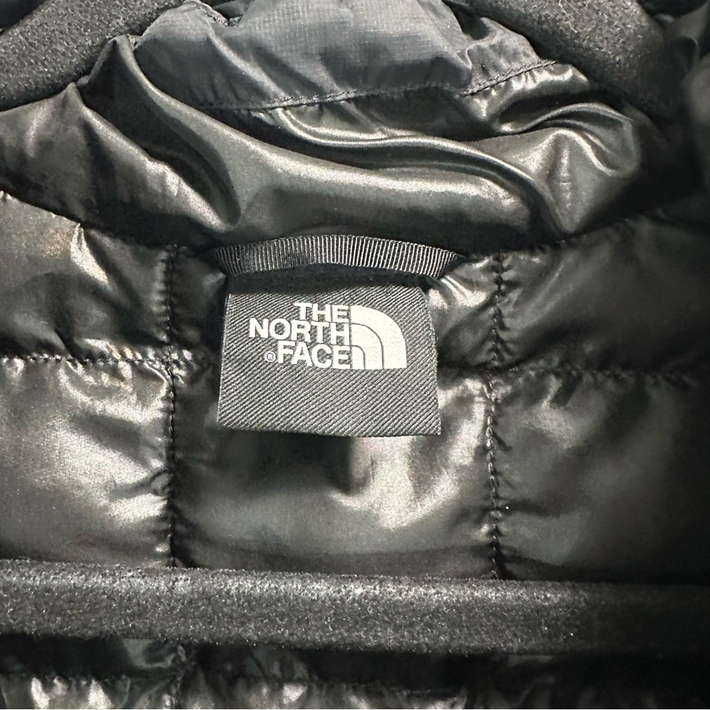 THE NORTH FACE Men's ThermoBall™ Eco 2.0 Jacket - Picture 9 of 9